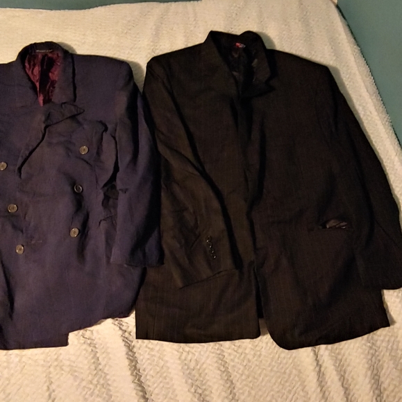 2 men's suit jackets - Picture 6 of 6